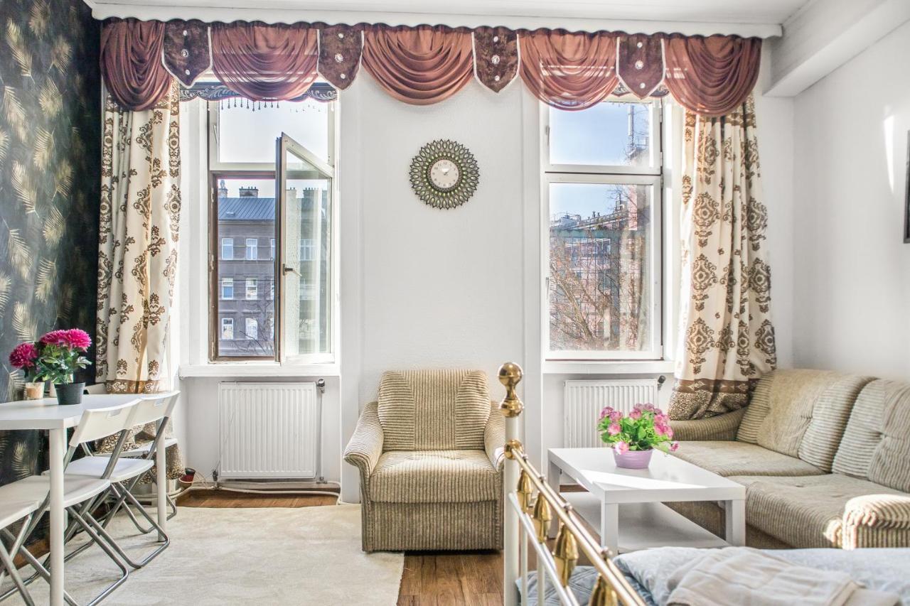 شقة Adorable 2Br Apt. Near Millenium Tower And Danube فيينا المظهر الخارجي الصورة
